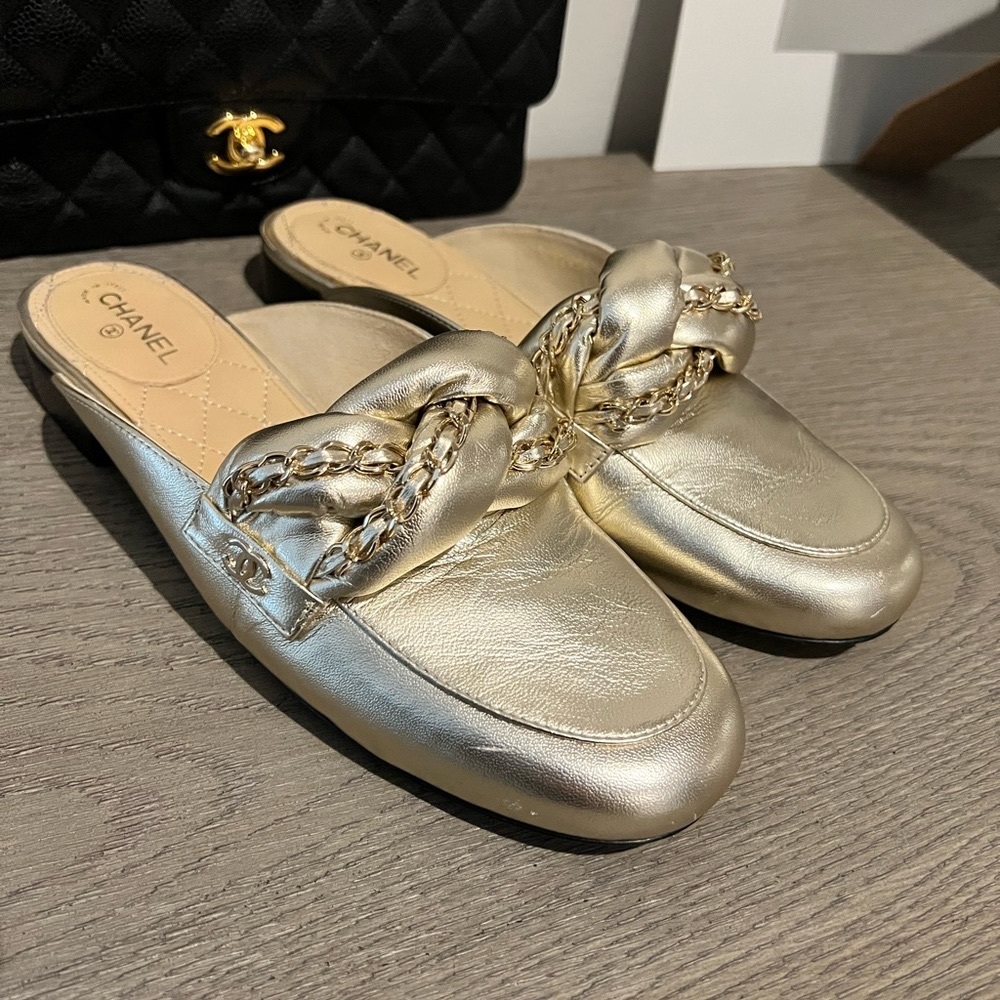 Chanel Metallic Gold Leather Braided Chain Mule Slides Size 39